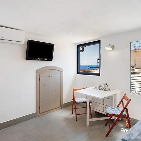 Seaview Flat Old Town San Remo