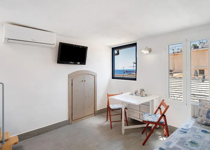 Seaview Flat Old Town San Remo