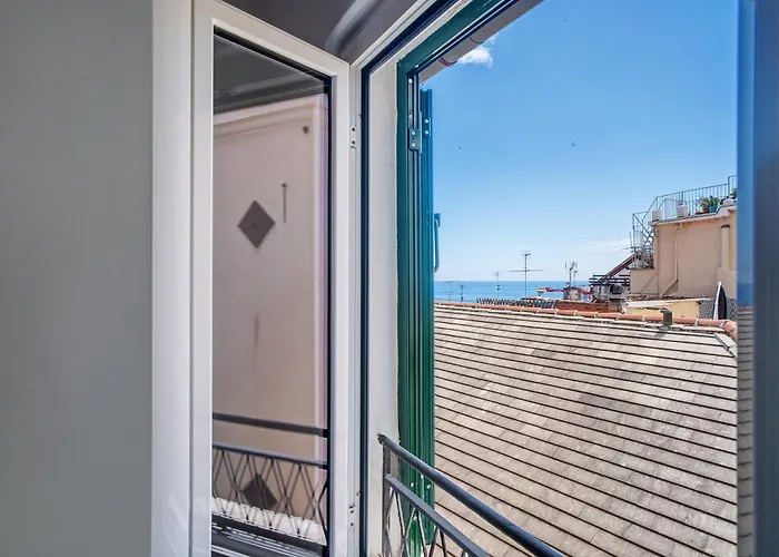 Seaview Flat Old Town